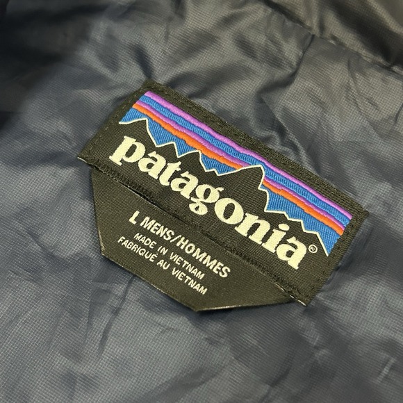 Patagonia Navy Nano Puff Vest Men's Large - Picture 5 of 6